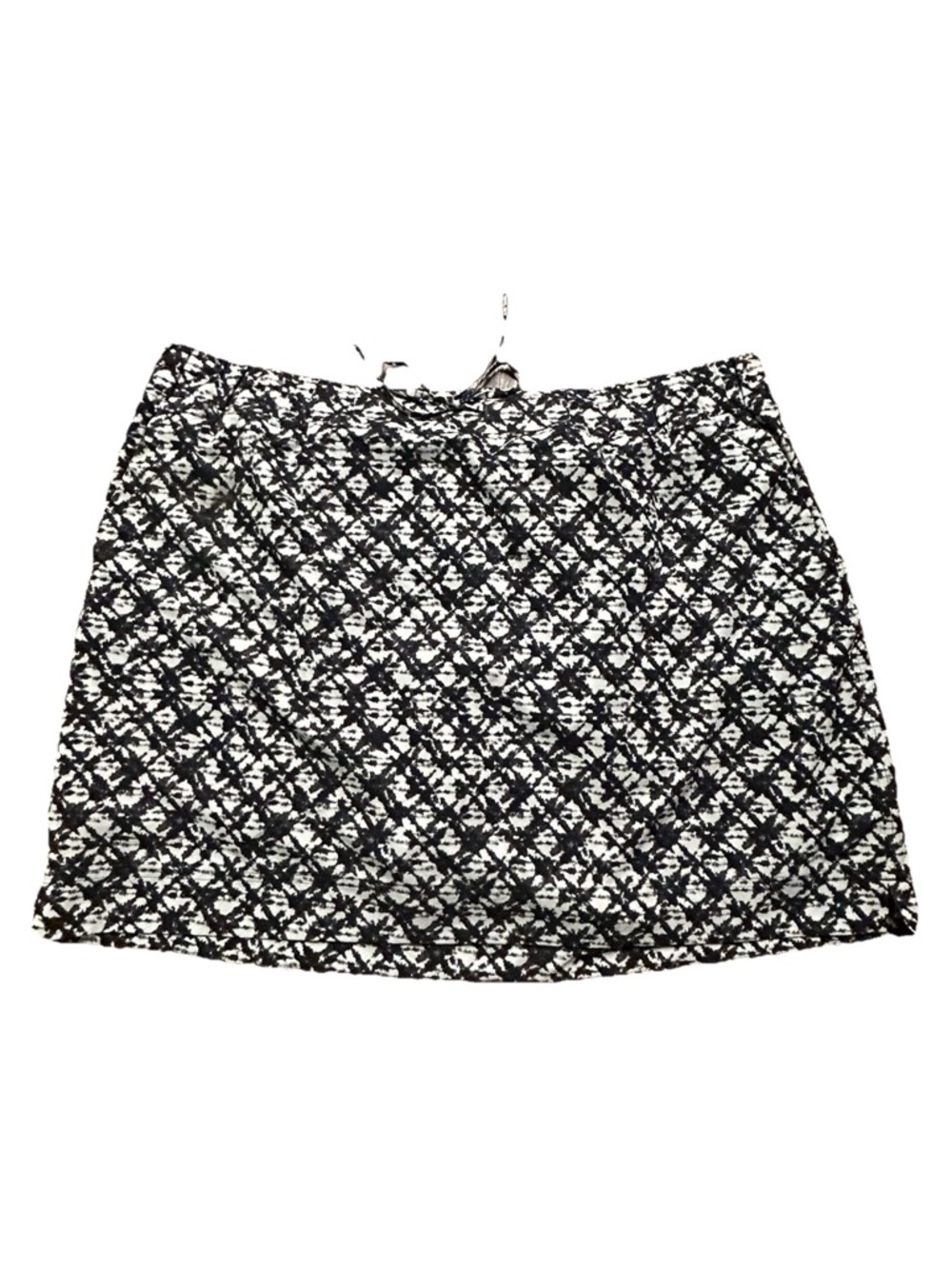 J. Jill Black and White Geometric Mini Skirt